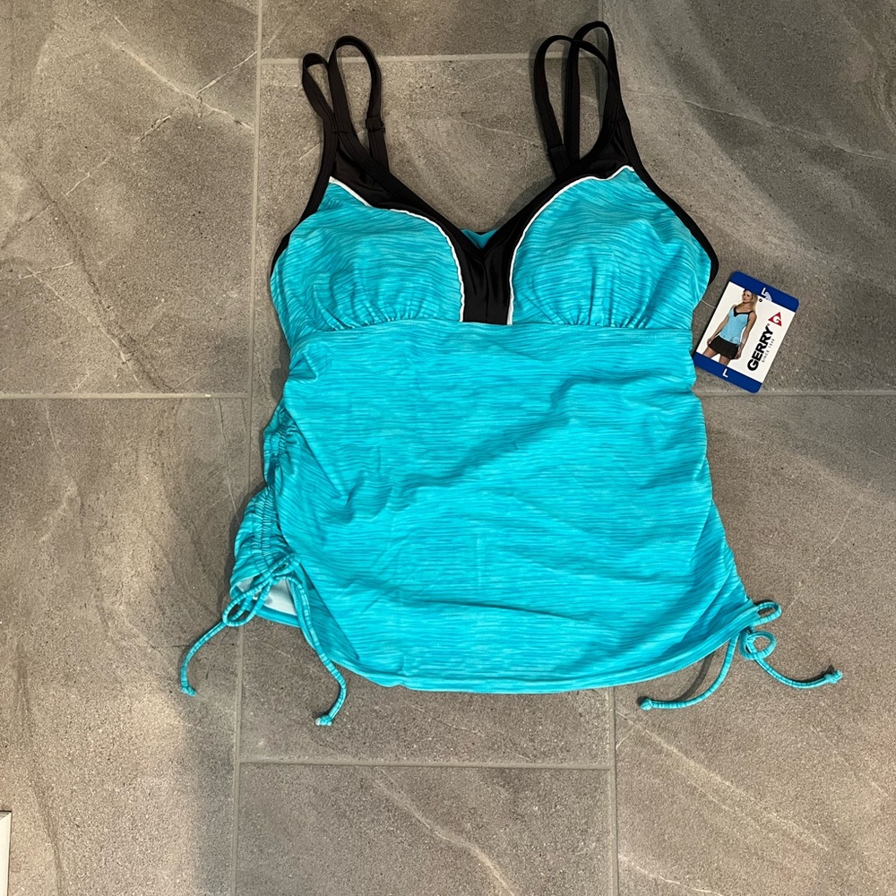 NWT Tankini Top